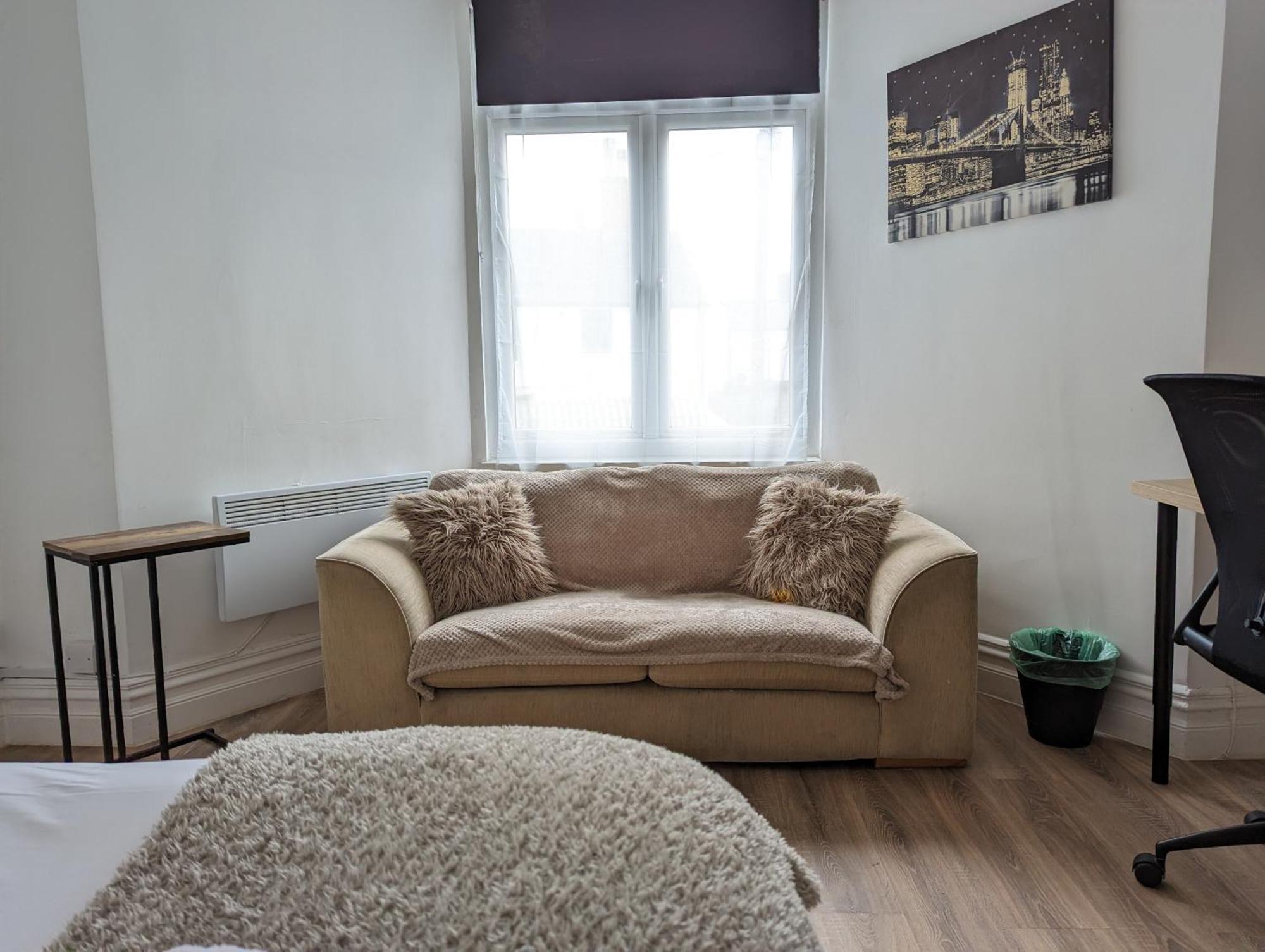 Serene 1 Bedroom Flat In Roath 卡迪夫 外观 照片